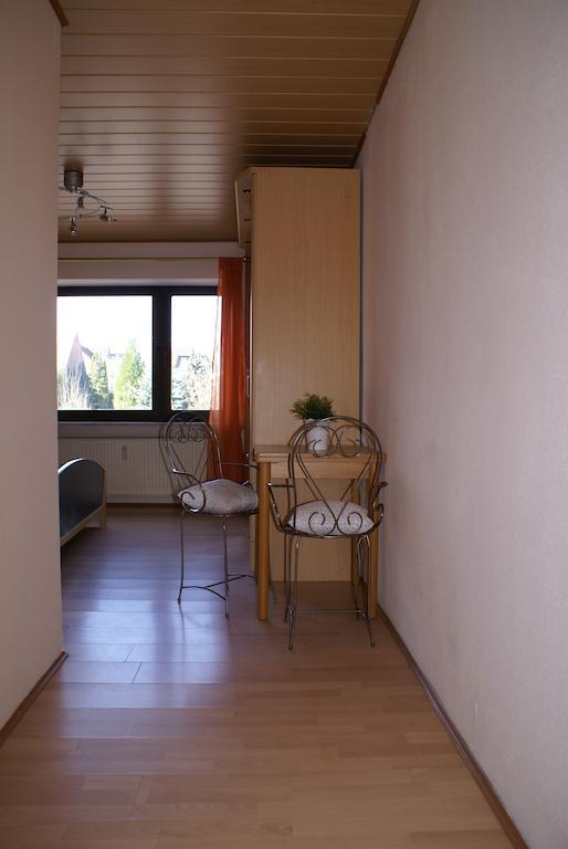 Pension Lindenhof Лимбург-на-Лане Стая снимка