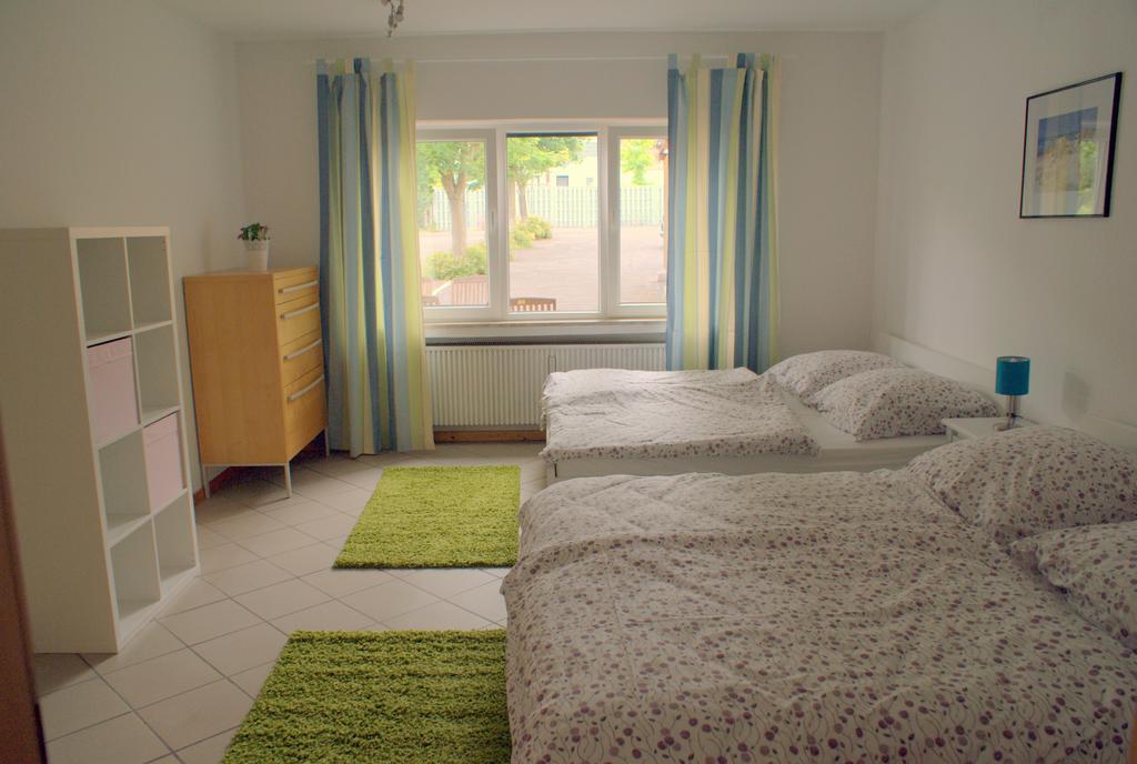Pension Lindenhof Лимбург-на-Лане Стая снимка