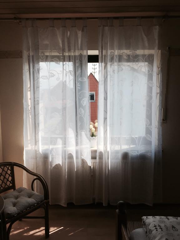 Pension Lindenhof Лимбург-на-Лане Екстериор снимка