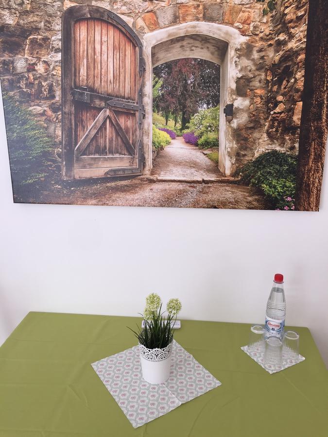 Pension Lindenhof Лимбург-на-Лане Екстериор снимка